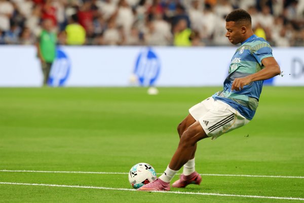 马卡报：姆巴佩周五回到皇马练习  中，有望出战本轮西甲职业联赛